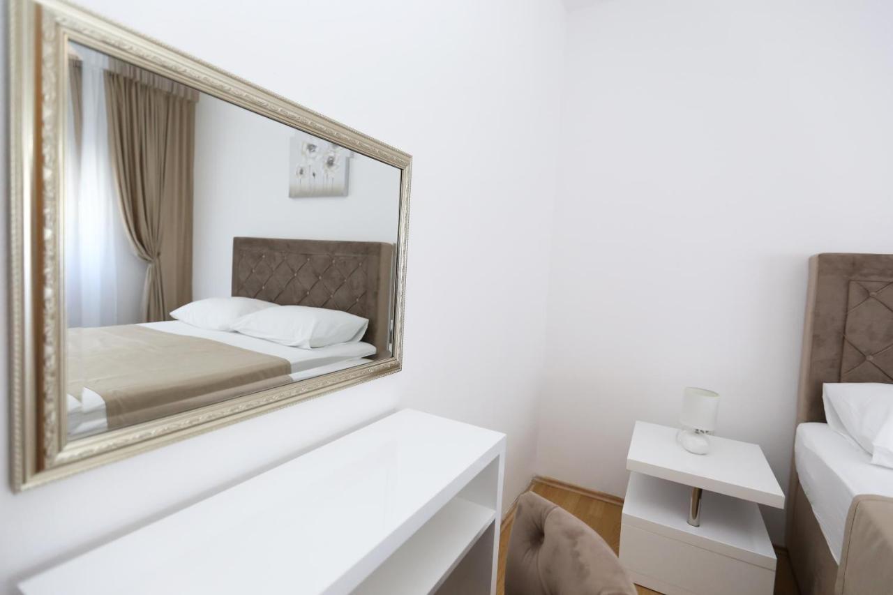 Apartmani Guto Podstrana Exteriér fotografie